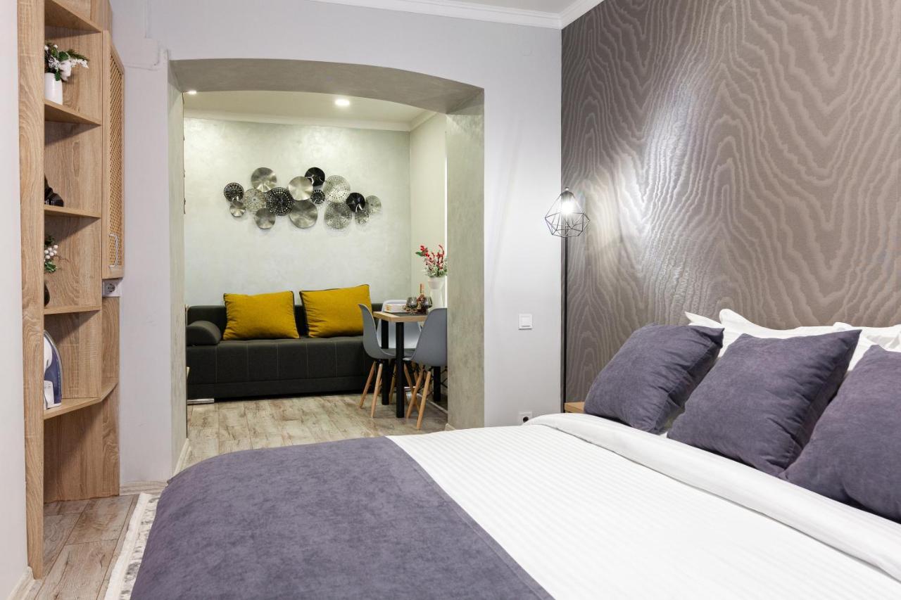 Alfa Apartments Kniazia Leva 2 Lviv Exterior foto